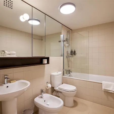Monarch House - Serviced Apartments - Kensington London Exterior photo