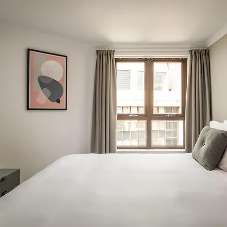 Monarch House - Serviced Apartments - Kensington London Exterior photo