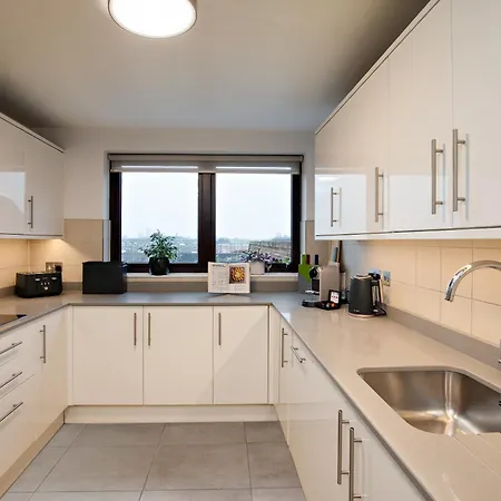 Monarch House - Serviced Apartments - Kensington London Exterior photo